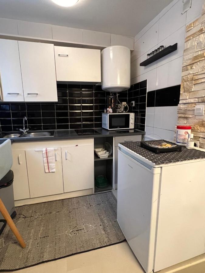 Appartement A 10 Minutes Du Stade De France سان دوني المظهر الخارجي الصورة